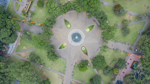 istock Alun Alun and Malang City Hall 1285186609