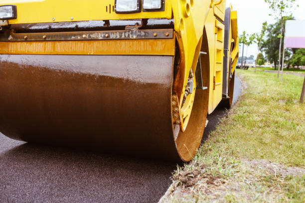 istock The working team paving road 1285191356