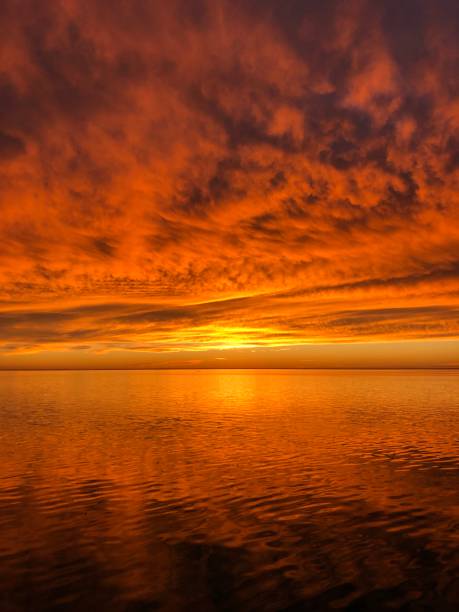 istock Stunning sunset at sea 1285258031