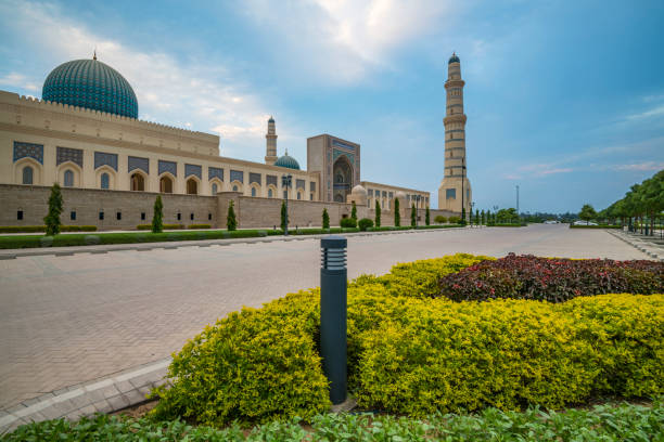 スルタンカブースグランドモスク、ソハール、オマーンの�スルタン。 - oman greater masqat mosque al khuwair mosque ストックフォトと画像