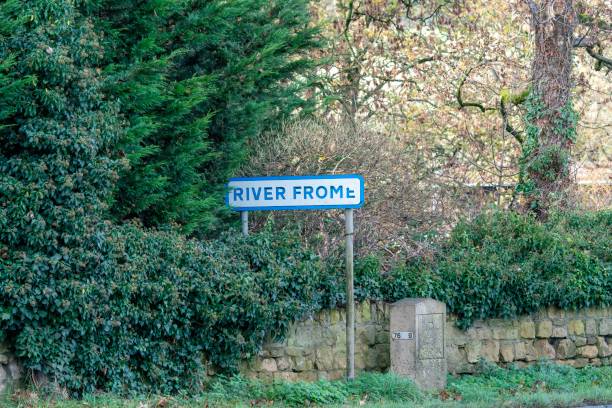 istock Frome river sigh as you enter the town 1285277621