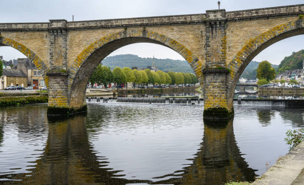 istock Boat on the river in front of a viaduct 1285297848