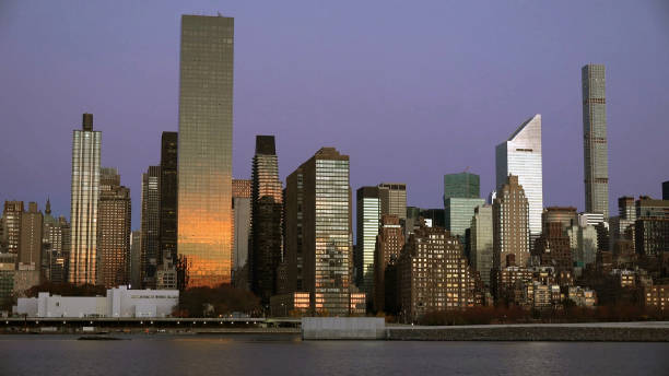 istock East river and Manhattan view at the sunset 1285329489