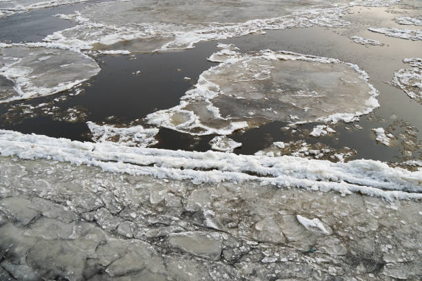 istock Freezing up river and drifting of ice 1285369612