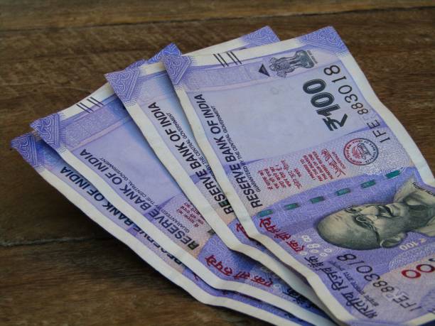 istock hundred rupees indian currency stock photo 1285440996