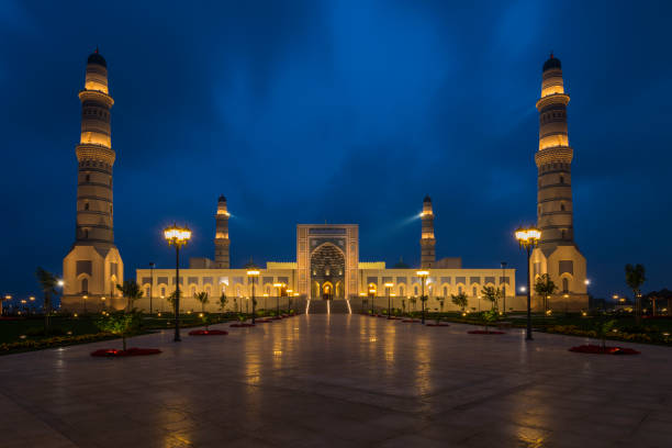 スルタンカブースグランドモスク、ソハール、オマーンのスルタン。 - oman greater masqat mosque al khuwair mosque ストックフォトと画像