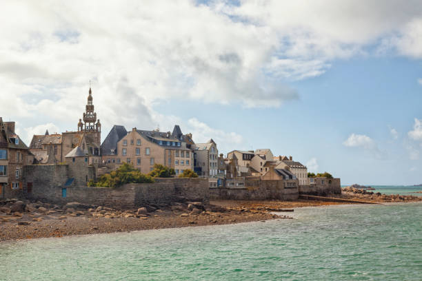istock Old town of Roscoff, Brittany 1285474049