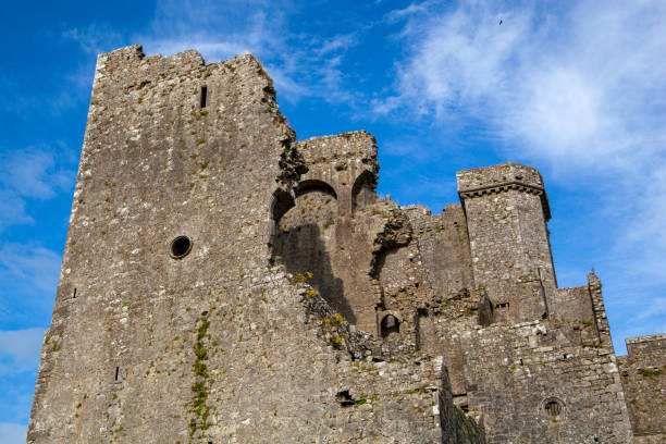 istock Rock of Cashel 1285506016