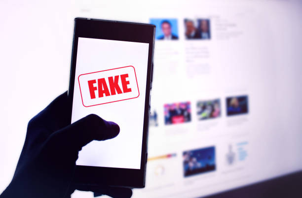 istock Fake news mass media 1285518463