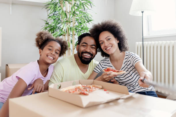 istock New home, new memories 1285521700