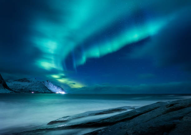 Fondo De Pantalla De Aurora Boreal - Banco de fotos e imágenes de stock - iStock Fondo De Pantalla De Aurora Boreal - Banco de fotos e imágenes de stock - iStock
