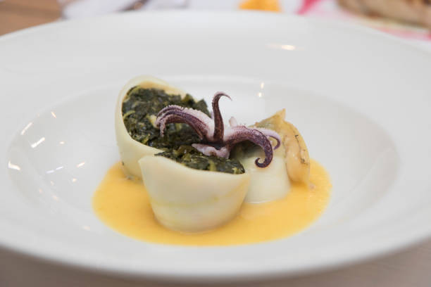 istock Italian gourmet restaurant 1285537361