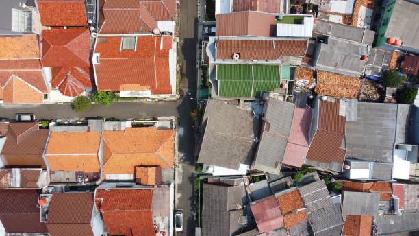 istock Urban Houses - Aerial View 1285621309