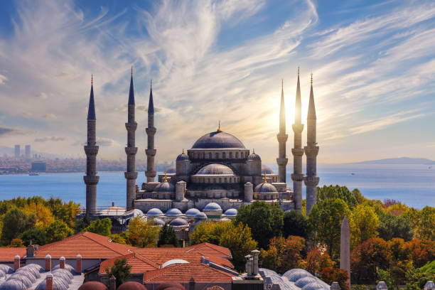 istock The Blue Mosque or Sultan Ahmet Mosque at sunset, Istanbul, Turkey 1285636812