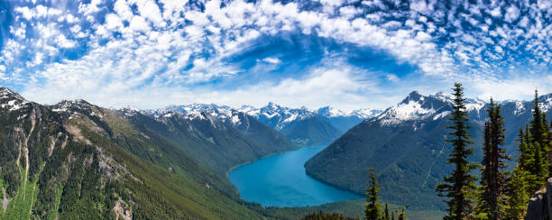 istock Beautiful Panoramic View of Canadian Mountain Landscape 1285694502