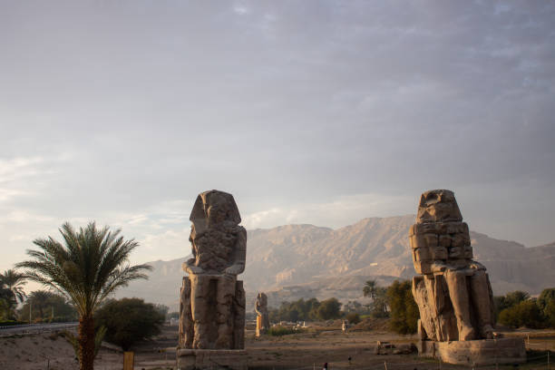 istock Colossos of Menon in Cairo 1285715578