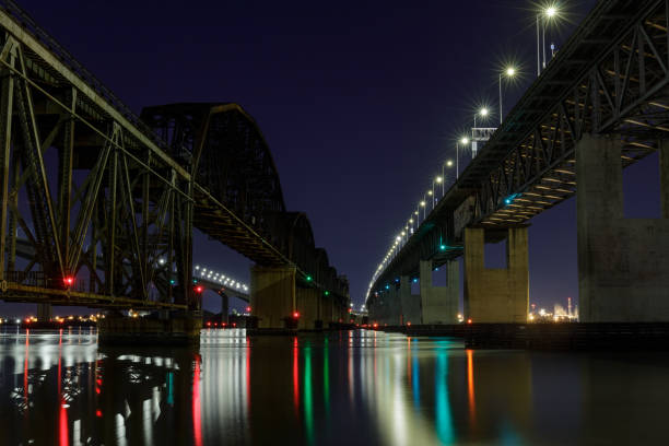 istock The Benicia–Martinez Bridge 1285811949
