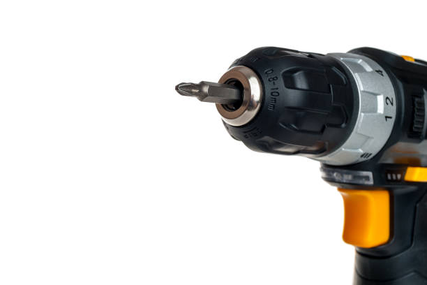 白い背景、プロの家の修理ツール、手の動力工具、コピースペース、モックアップ、デザインに隔離された電気コードレスドライバードリル - hand drill hand tool screwdriver drill ストックフォトと画像