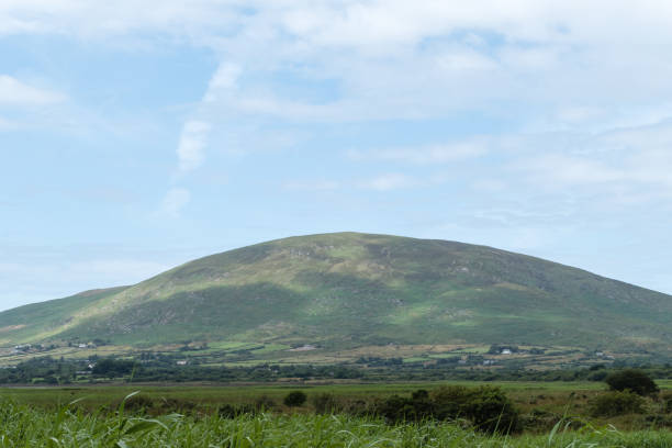 istock Mountain on Ring of Kerry Ireland 1285854106