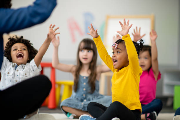 istock Preschoolers on the carpet 1285857937