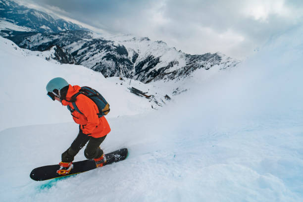 istock Winter holidays in ski resort 1285903388