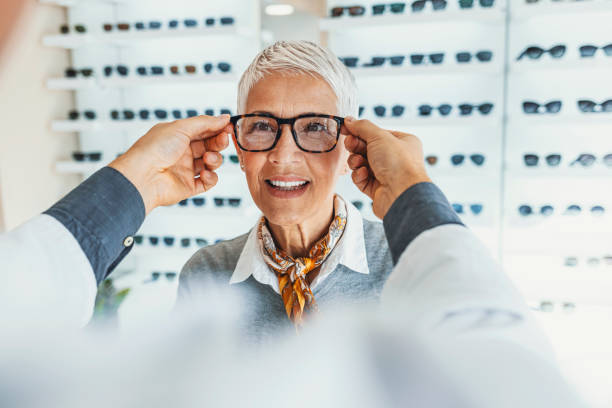 istock Can you see me now? 1285921411