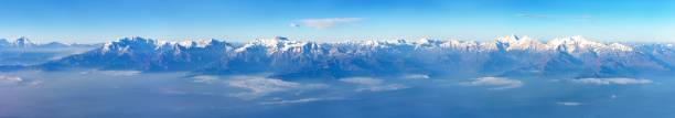 mount dhaulagiri mt annapurna range himalaya mountains - himalayas mountain aerial view mountain peak imagens e fotografias de stock