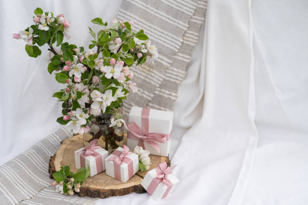 istock Still life with flowers 1285940960