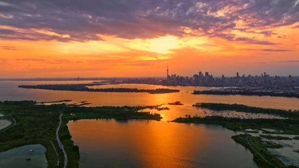 istock View of Toronto skyline and Toronto Island 1285960280