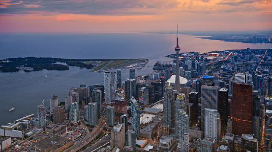 Toronto, Canada – May 26, 2023: A vertical shot of the iconic CN Tower in Toronto, Canada