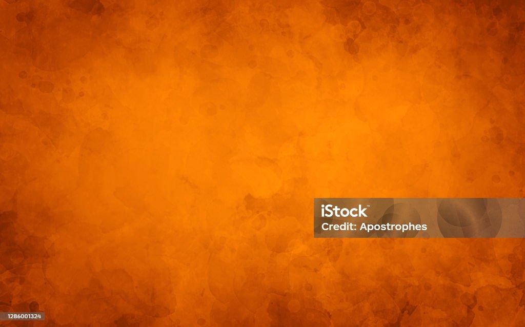 Fond d’automne orange, vieille texture de papier d’aquarelle, illustration de grunge de cru marbrée peinte pour halloween et automne - Photo de Fond libre de droits