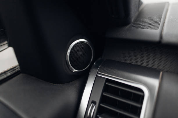 istock Round speaker at the panel of modern car 1286019394