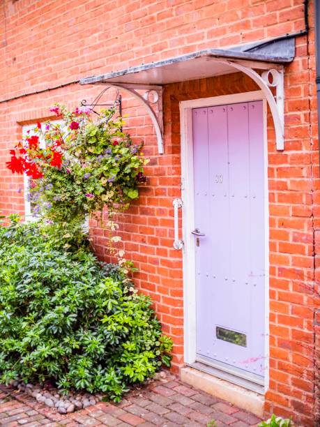istock old cottages high street alcester england uk 1286113027