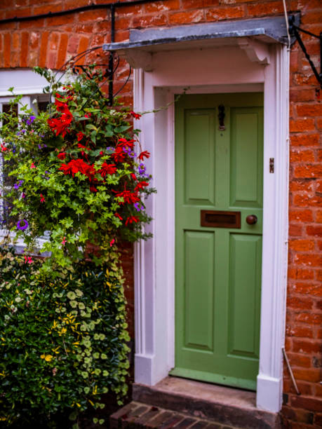 istock old cottages high street alcester england uk 1286113743