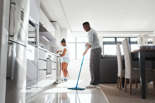 istock When it's morning time, we rise and then shine 1286117593