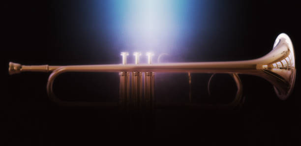 istock Gold Trumpet - Epic Lighting 1286179285