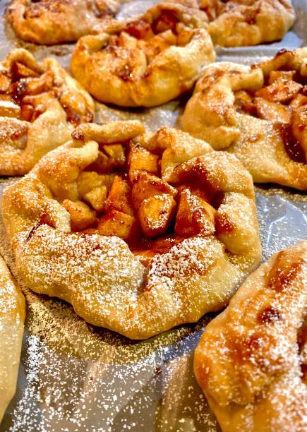 Homemade Apple Crostata Homemade apple crostata, baked from scratch for Thanksgiving dinner crostata stock pictures, royalty-free photos & images