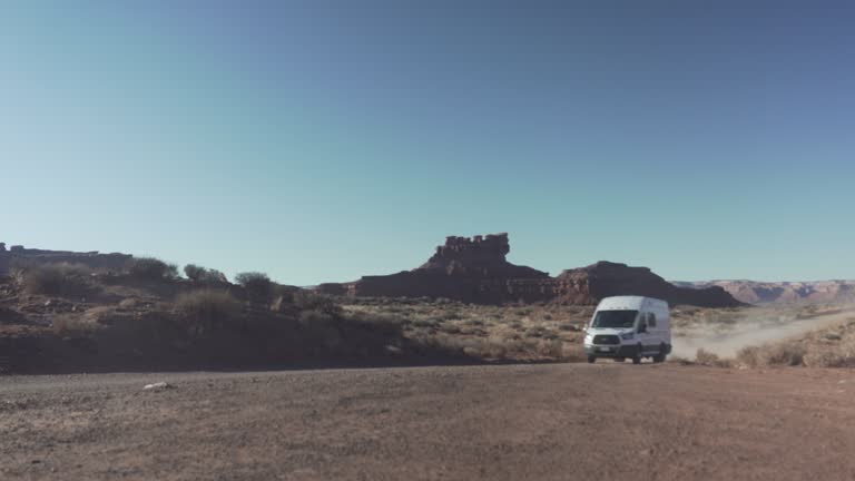 White commercial van from a company that will delivery everywhere in the USA