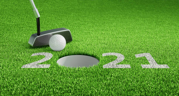 golf motiv - 2021 números sobre fondo de hierba - aspirations what vacations sport fotografías e imágenes de stock