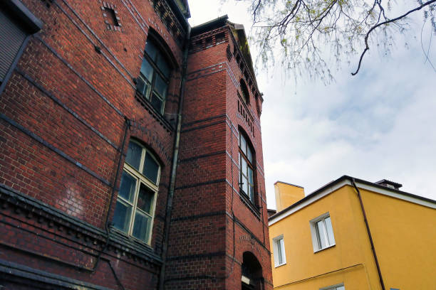 istock Old red brick residential building in Kaliningrad 1286408491