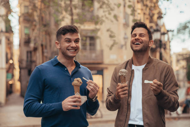 istock First date at the city 1286494051