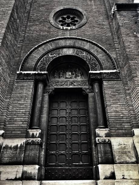 istock Door of the dark 1286505809