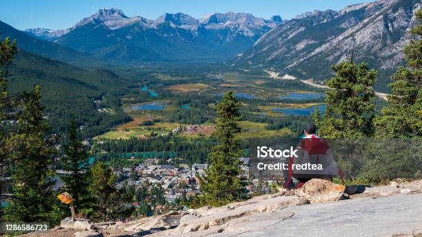 Hiking Views Around Lake Louise Lakeview Trail Plain Of Six Glaciers Lake Agnes Mirror Lake And Little And Big Beehive Banff National Park Canada Stock Photo - Download Image Now