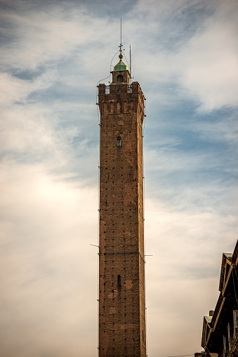Torre degli Asinelli. One of the two towers (Due Torri 1109-1119, 97.20 meters high) symbol of the city of Bologna, Piazza di Porta Ravegnana, Emilia-Romagna, Italy, Europe