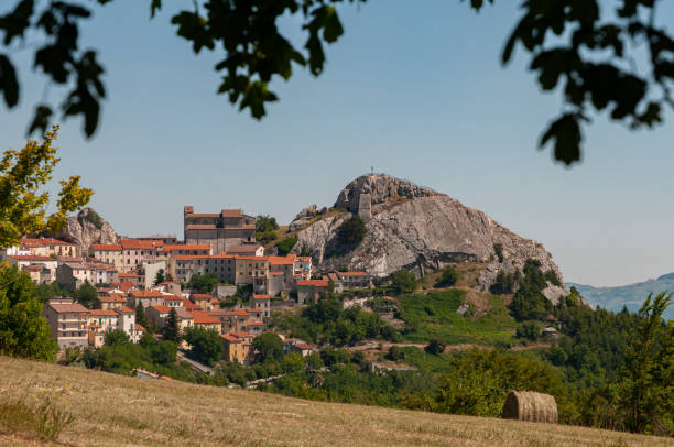 istock Pietrabbondante, Molise. Views 1286701307