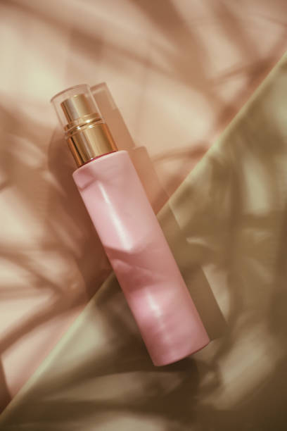istock Pink cosmetic beauty bottle minimalist flatlay 1286713165