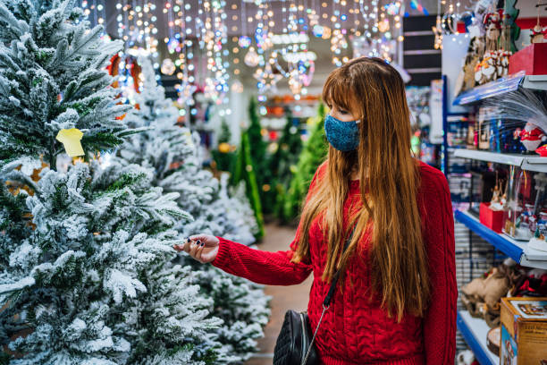 istock Woman in Christmas shopping 1286754321