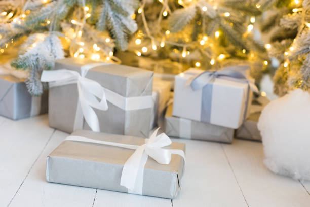 istock Christmas gifts 1286838387