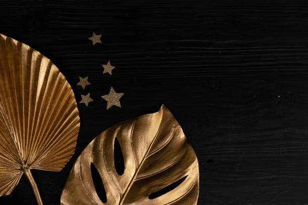 istock Golden tropial leaves 1286850480