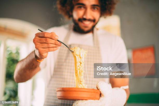 Chefs Special Mac And Cheese Stock Photo - Download Image Now - Cheese, Cooking, Chef